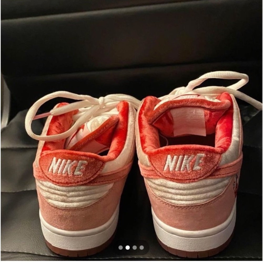 Nike Sb, Strangeloves dunks, size 7.5us